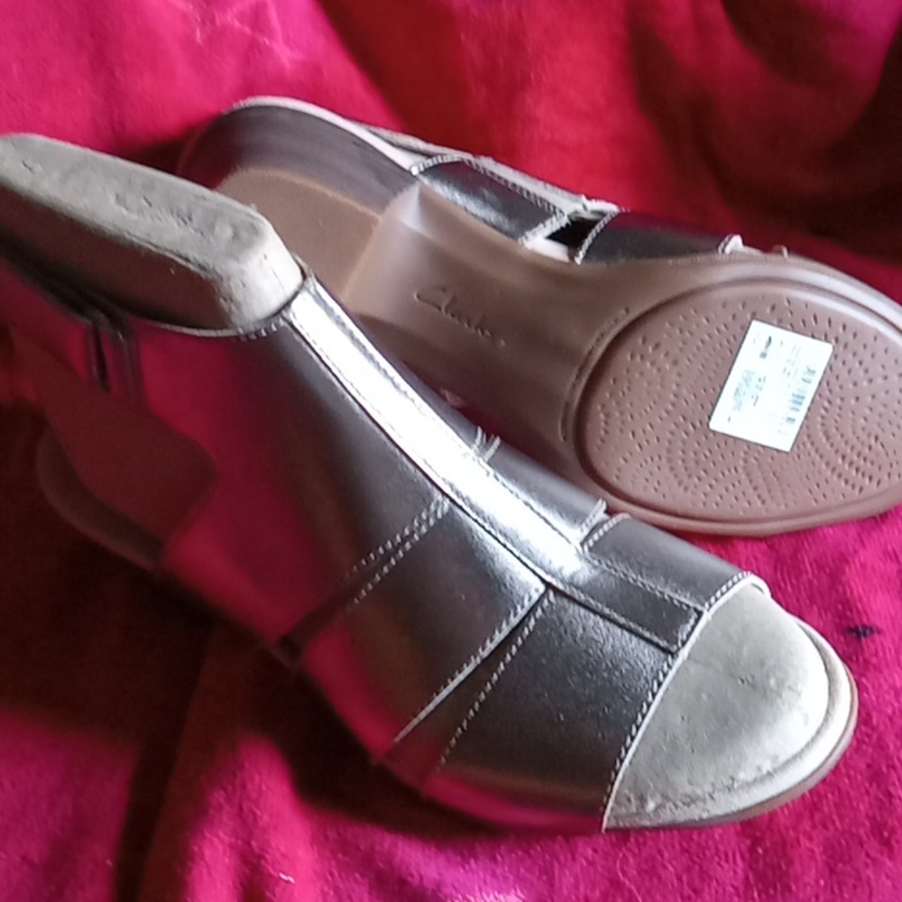 Clark's Pewter Sandals